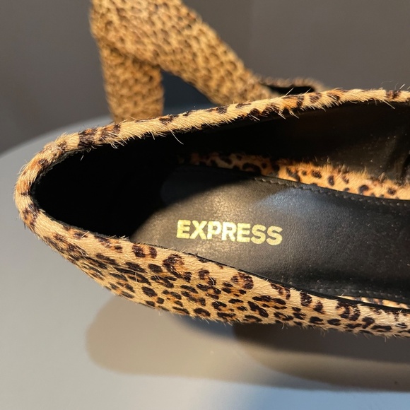 Express Leopard Print Block Heel Pumps – Size 8 - Picture 5 of 5